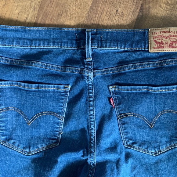 Levi's 720 High Rise Super Skinny - Picture 13 of 15